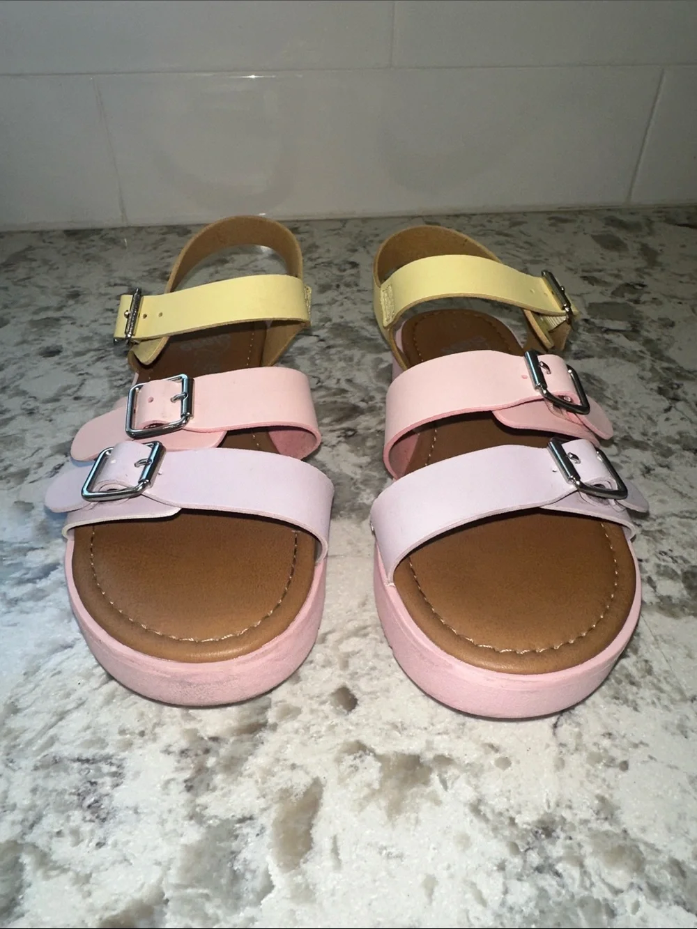Girls Art Class platform buckle sandals.  Size 1